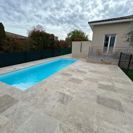 Cigalette Avec Piscine, Terrasse Et Jardin * Moussac